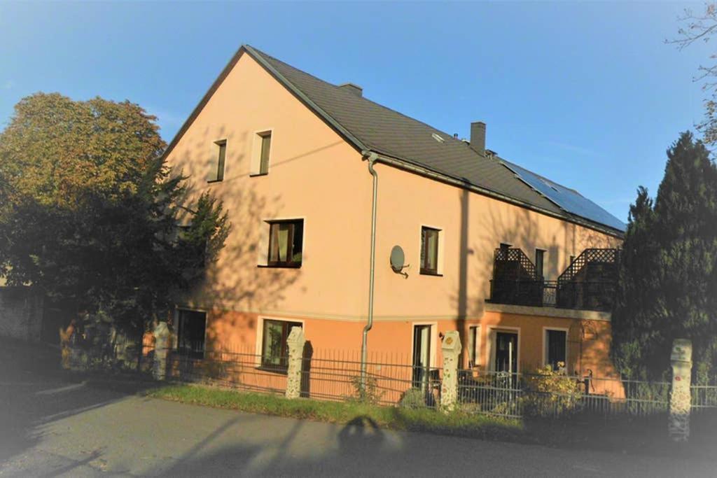 Sinnes Wandel Hof Serka Грима Екстериор снимка